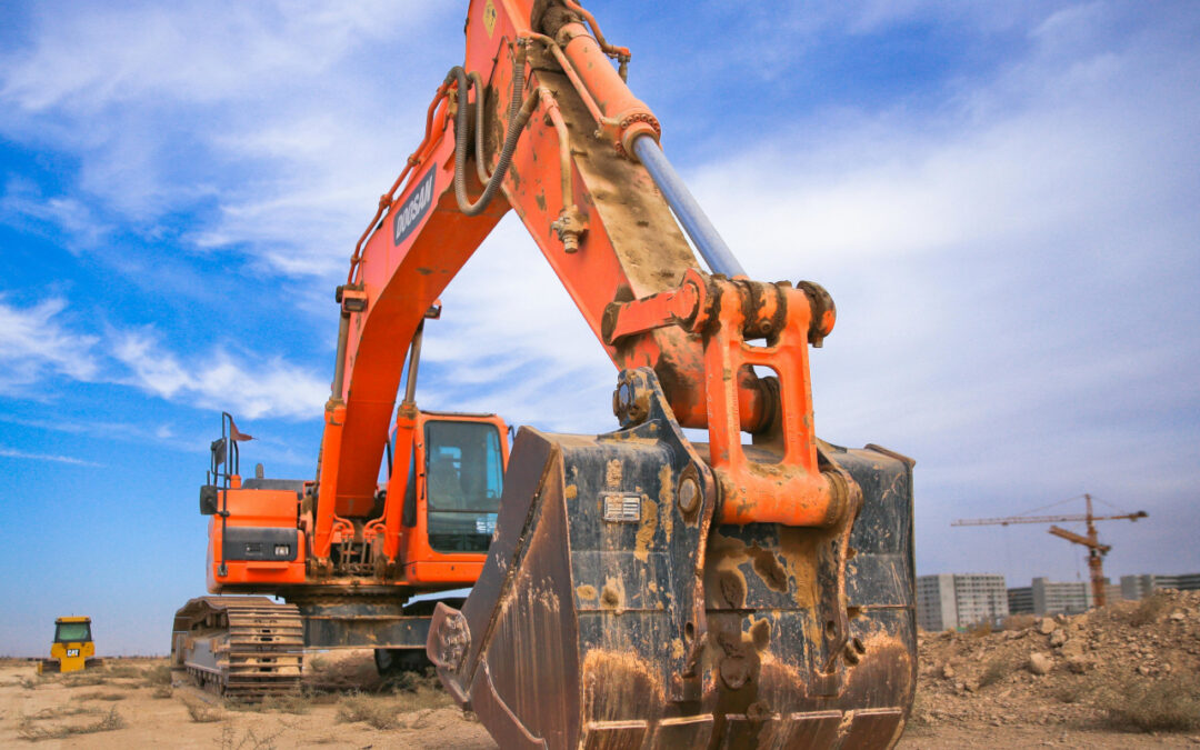 pomarańczowa koparka